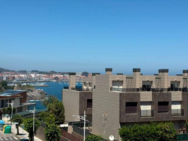 Piso en venta en Casco Histórico, Castro-urdiales