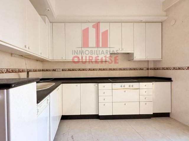 Piso en venta en Centro, Ourense