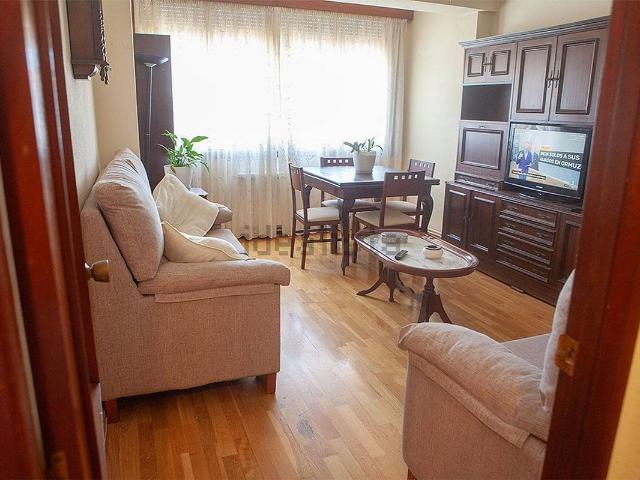 Piso en venta en Centro, Ourense