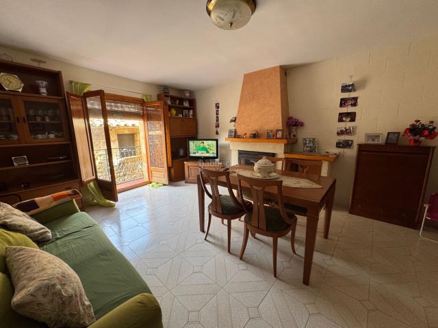 Piso en venta en Matarraña / Matarranya, Cretas