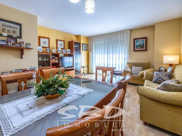 Piso en venta en Sabadell, Centre