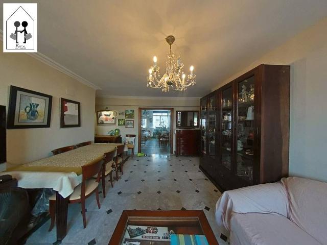 Piso en venta en Casco Antiguo, Sevilla