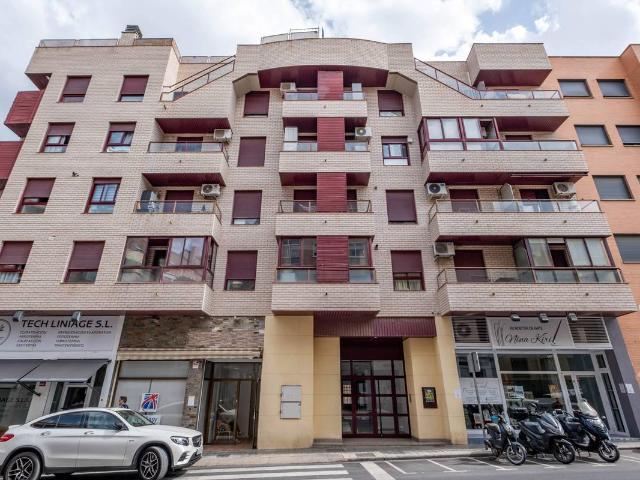 Piso en venta en Urbanización Amelia, Zaragoza