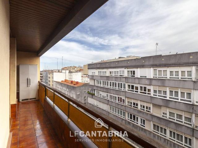 Piso en venta en Correos, Santander