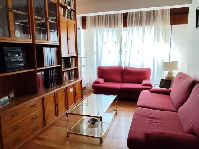 Piso en venta en Correos, Santander