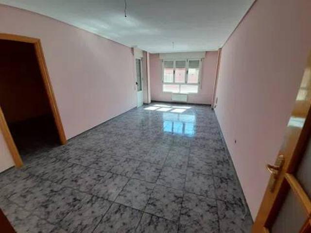 Piso en venta en Cuéllar, Castilla y León