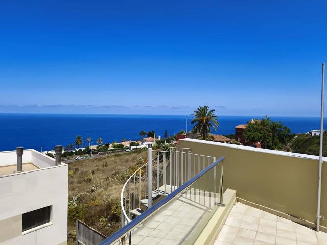 Piso en venta en Santa Úrsula, Canarias