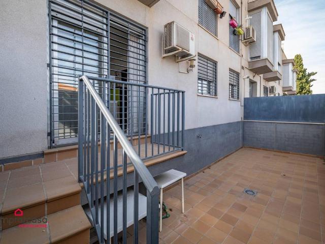Piso en venta en Cúllar Vega, Andalucía