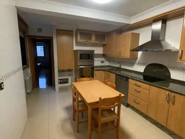 Piso en venta en Cordeda, A Coruña