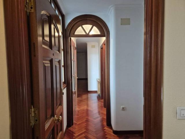 Piso en venta en Betanzos, Galicia