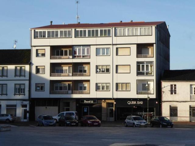 Piso en venta en Lurdes, Betanzos