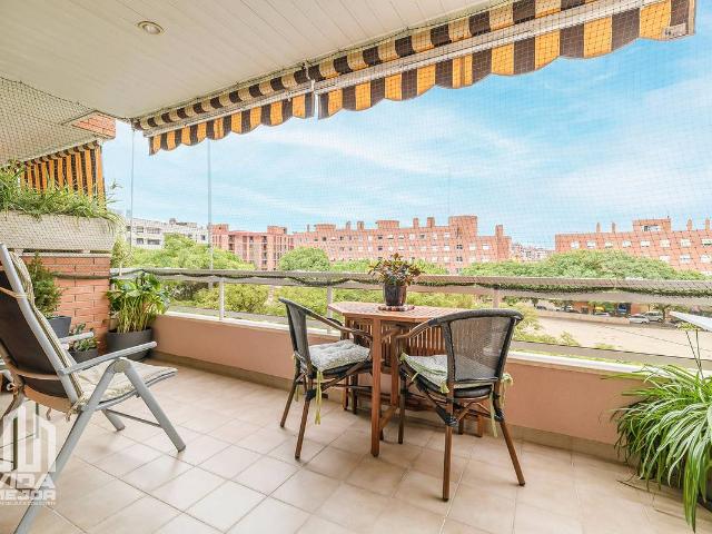 Piso en venta en Gavà, Àngela Roca