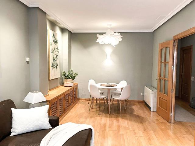 Piso en venta en Casco Histórico, Zaragoza
