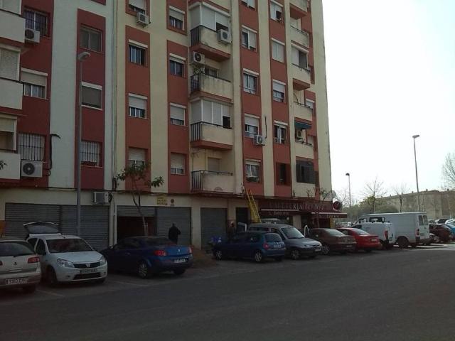 Piso en venta en Los Montecillos, Dos Hermanas