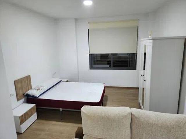 Piso en venta en Dos Hermanas, Andalucía