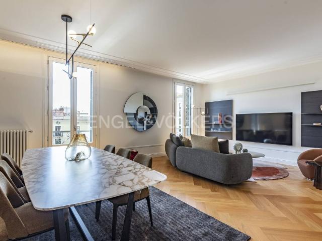 Piso en venta en Barcelonès, Catalunya