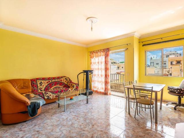 Piso en venta en Tenerife, Los Hoteles