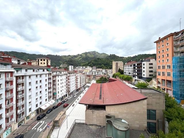 Piso en venta en Erdialdea, Debabarrena