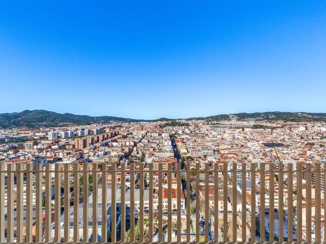 Piso en venta en Eixample, Maresme