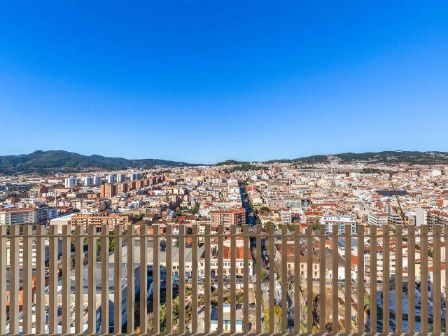 Piso en venta en Eixample, Maresme
