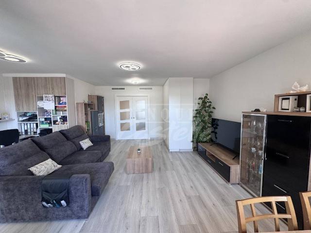 Piso en venta en Eixample, Maresme