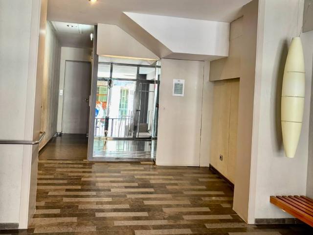 Piso en venta en Barri Vell, Gironès