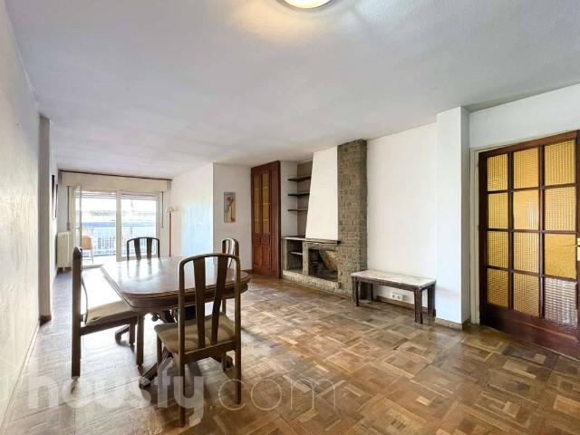 Piso en venta en Barri Vell, Gironès