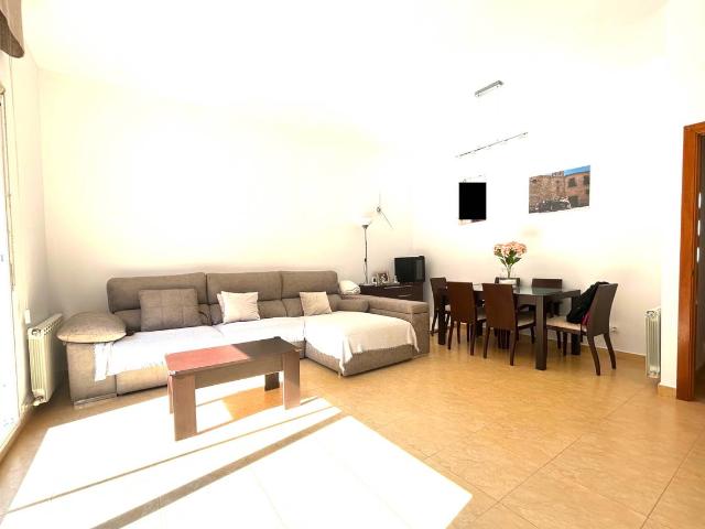 Piso en venta en Barri Vell, Gironès