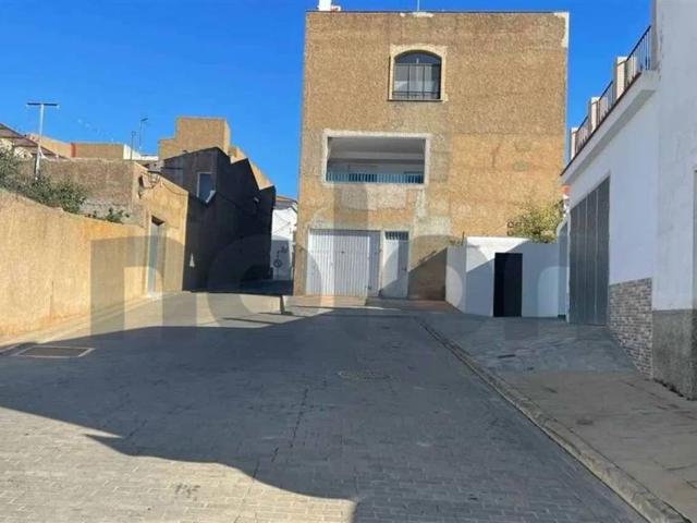 Piso en venta en El Almendro