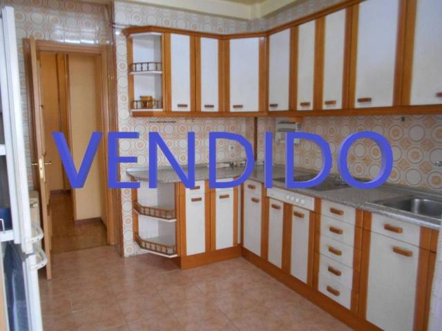 Piso en venta en Ávila