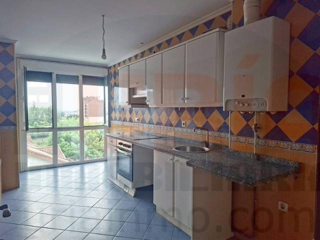Piso en venta en Santolaya, Siero