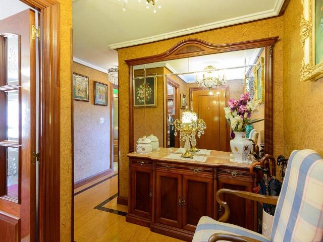Piso en venta en Santolaya, Siero