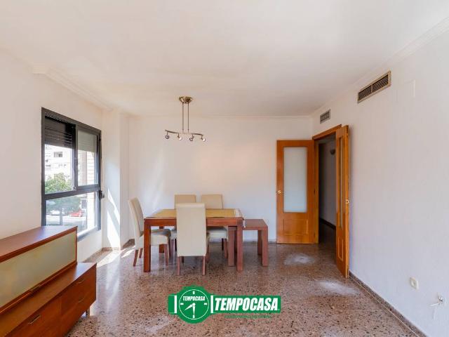 Piso en venta en Ciutat Vella, València