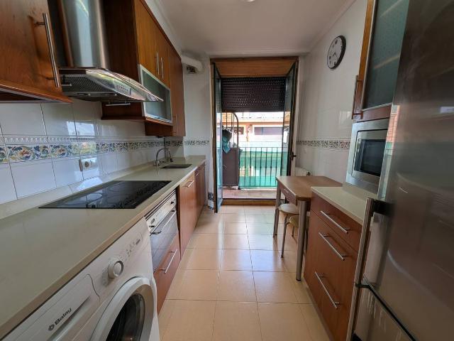 Piso en venta en Laredo