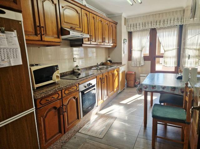 Piso en venta en Avilés, Asturias