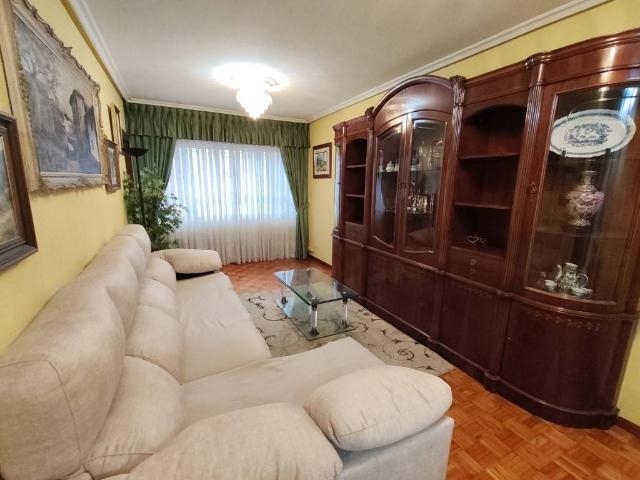Piso en venta en Avilés