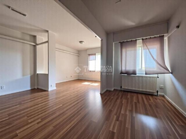 Piso en venta en Leganés, Flores