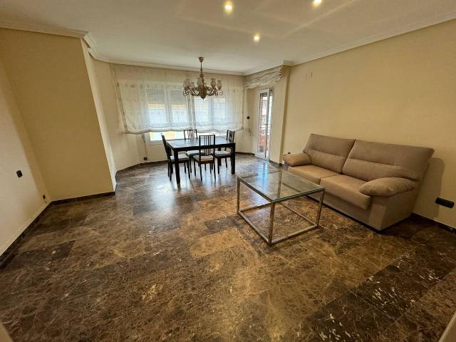 Piso en venta en l'Alt Vinalopó / El Alto Vinalopó, Valencia