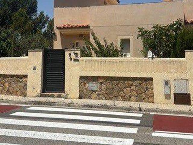 Piso en venta en Mont-roig Del Camp