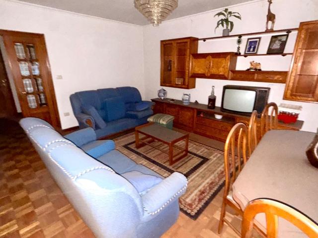 Piso en venta en Barbadás, Ourense