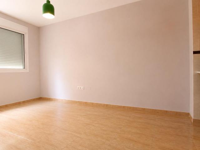 Piso en venta en El Parador de las Hortichuelas, Roquetas De Mar