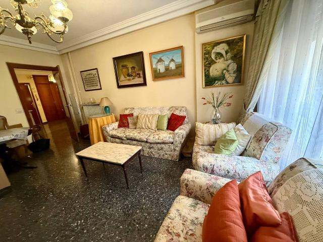 Piso en venta en Los Ángeles, Ciudad Real