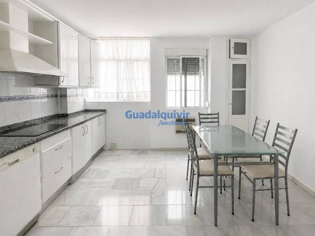 Piso en venta en Sevilla, Andalucía