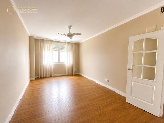 Piso en venta en Casco Antiguo, Sevilla