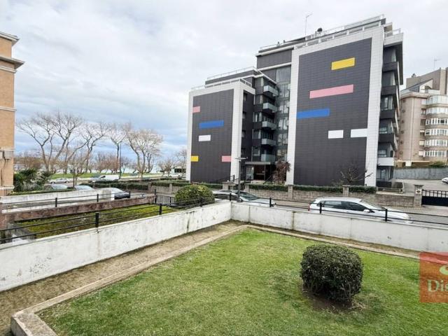 Piso en venta en Correos, Santander