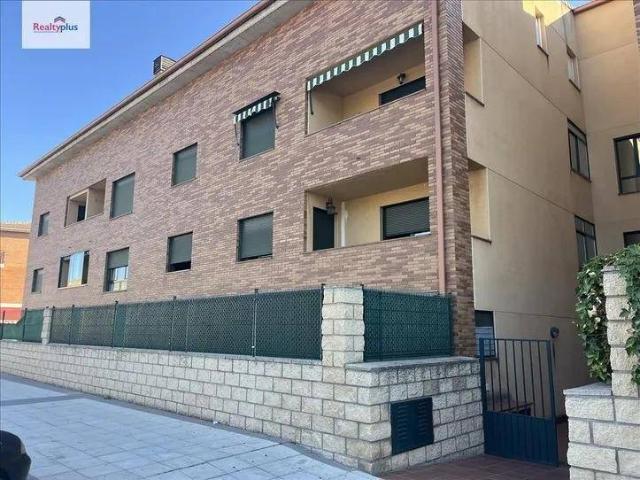 Piso en venta en El Tiemblo, Castilla y León