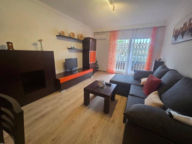 Piso en venta en Capuchinos, La Axarquía
