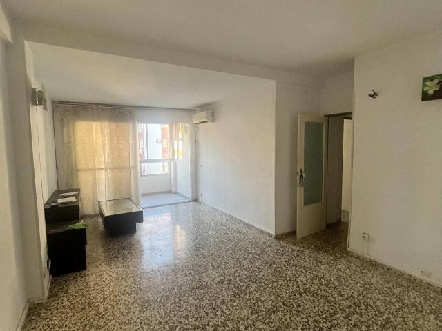 Piso en venta en Sevilla, El Arenal