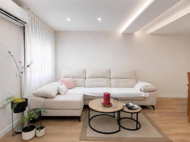 Piso en venta en Azuqueca De Henares, Castilla-La Mancha