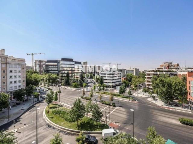Piso en venta en Madrid, Cortes